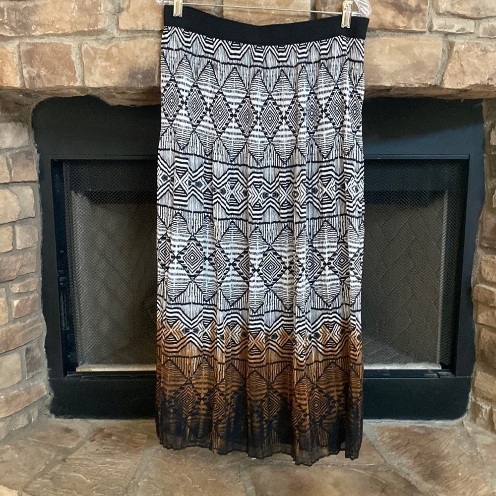 Ruby Rd. Black And Bronze Aztec Pattern Skirt Wit… - image 1
